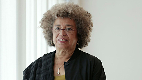 Angela Davis, icona della lotta per i diritti civili, all’Università di Bologna